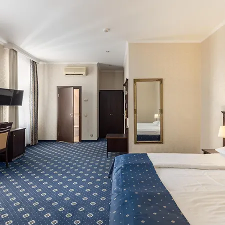 Gertrude Self Check-in Hotel