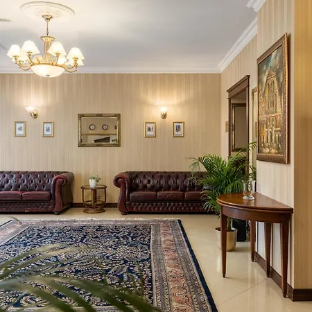 Gertrude Self Check-in Hotel 4*