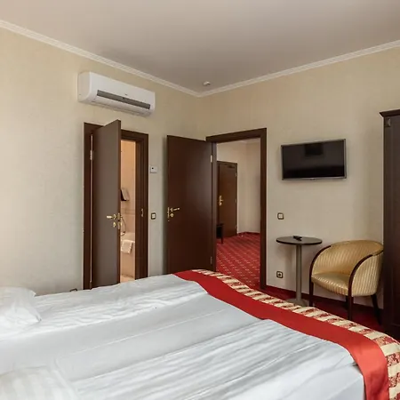 Gertrude Self Check-in Hotel